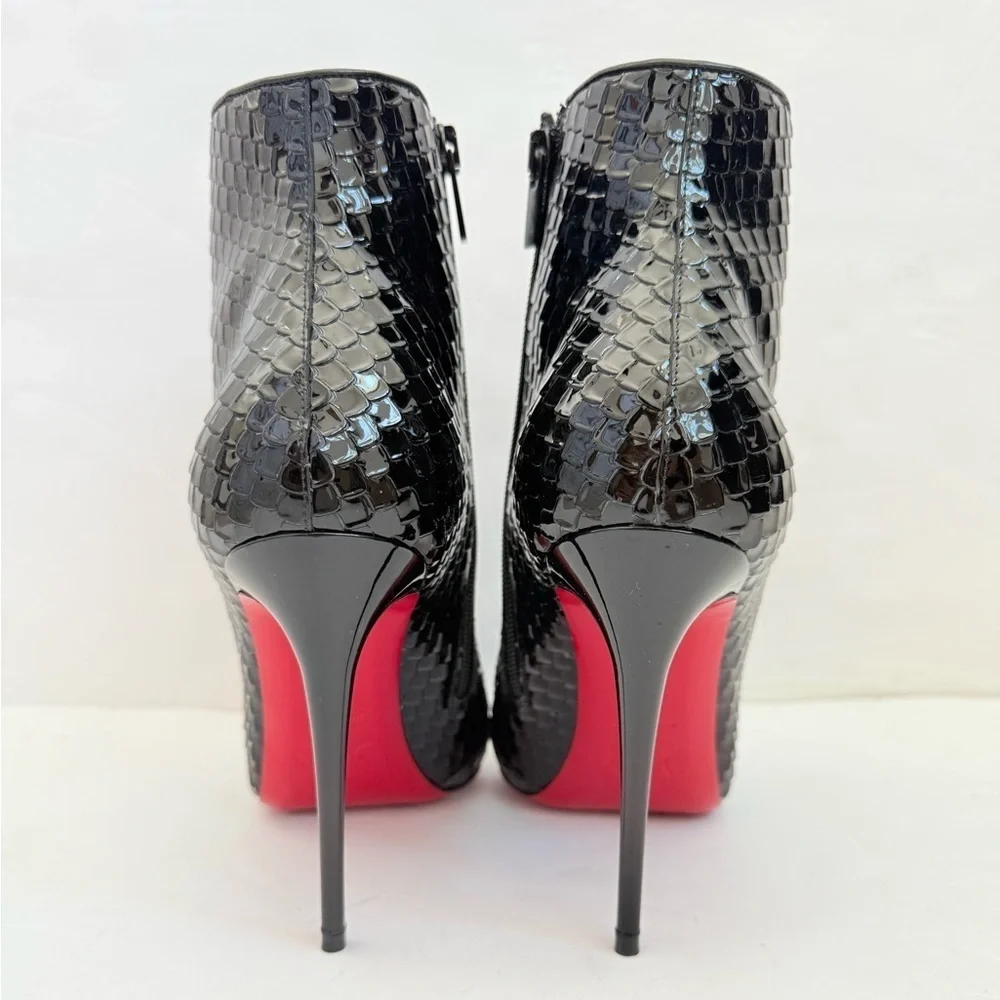 Christian Louboutin So Kate Booty 100mm patent black bird ankle boots EU 38